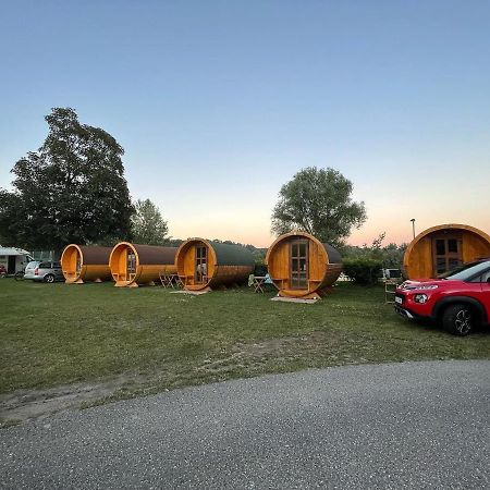 Donaucamping Emmersdorf Эммерсдорф-на-Дунае Экстерьер фото